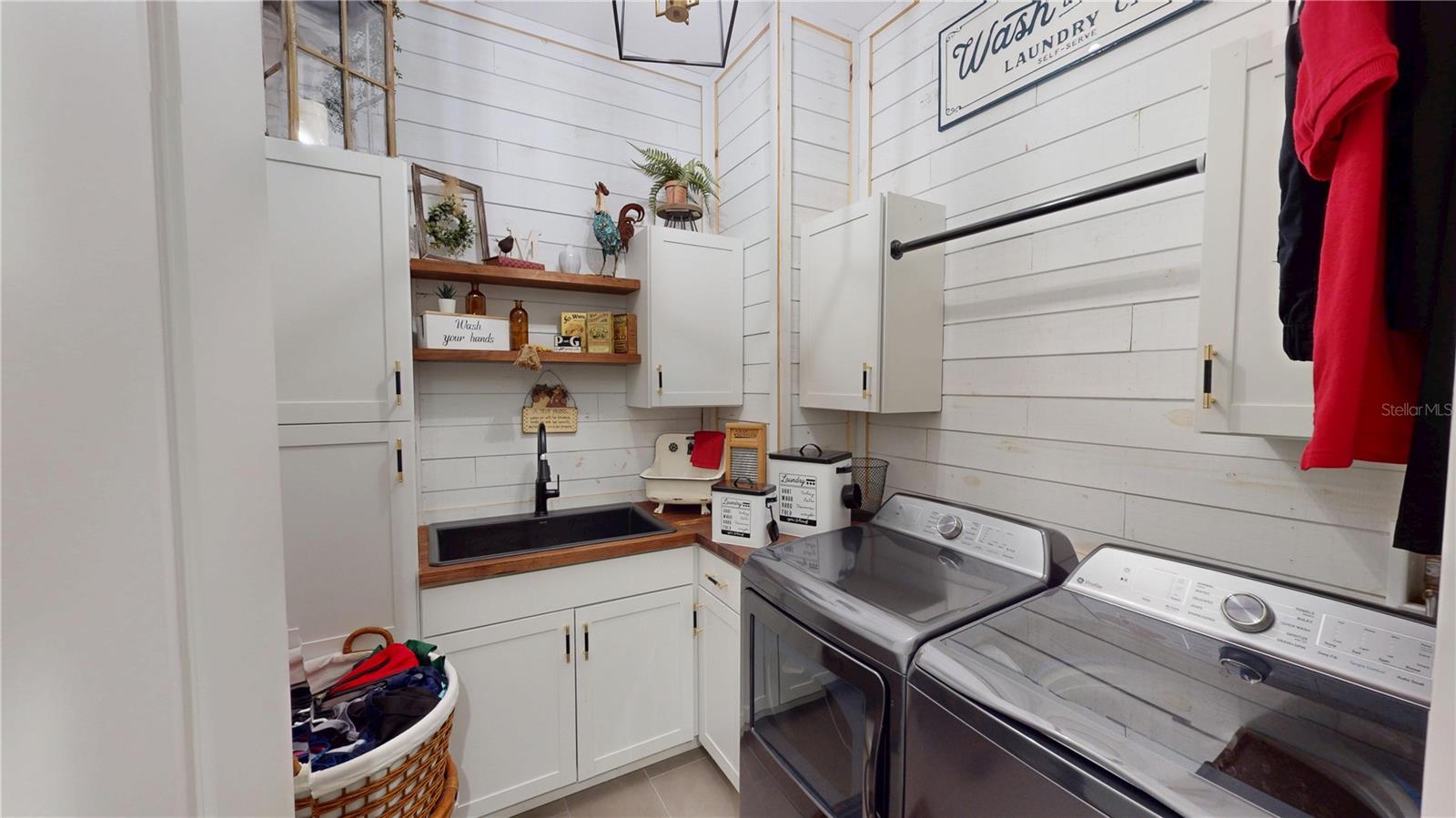 Image 22 of 86 For 4801 Majestic Hills Loop