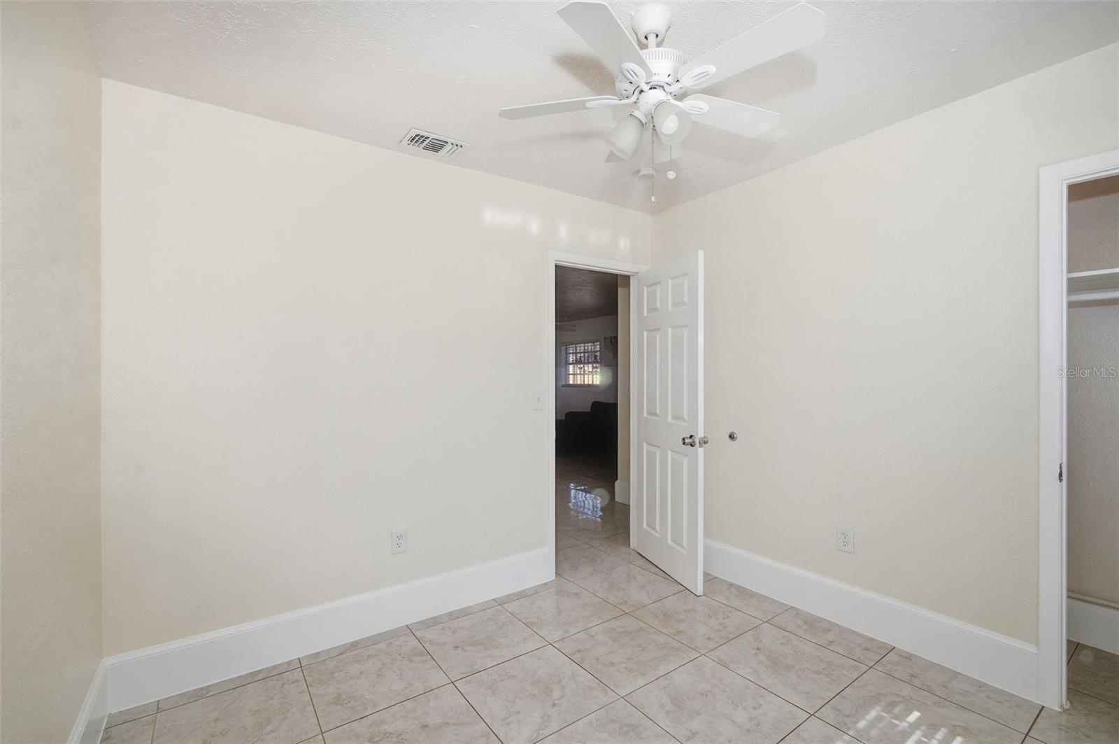 Image 22 of 31 For 1324 Nassau Street