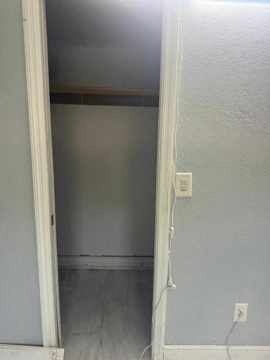 Image 26 of 38 For 4107 Hudson Way