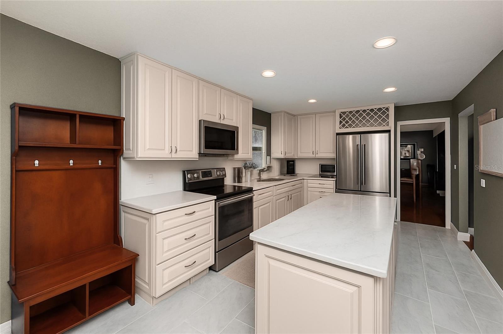 Image 5 of 38 For 4107 Hudson Way