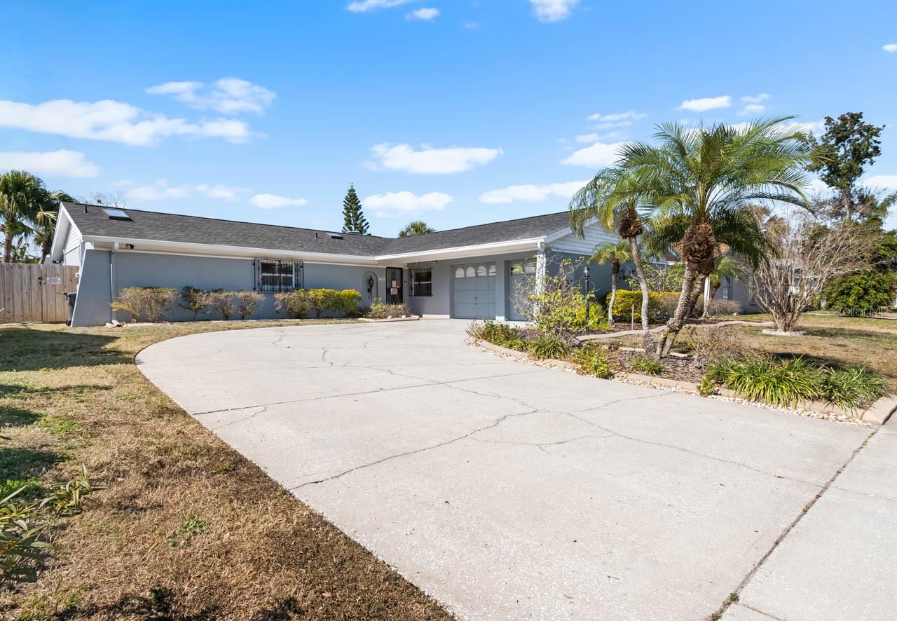 Image 34 of 58 For 7506 Armand Circle