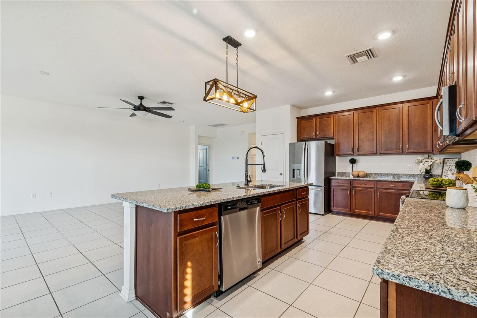 Image 16 of 88 For 4807 Windy Hammock Way