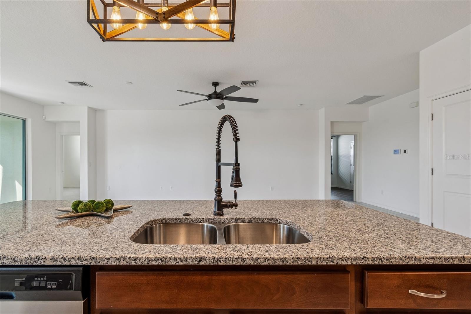 Image 17 of 88 For 4807 Windy Hammock Way