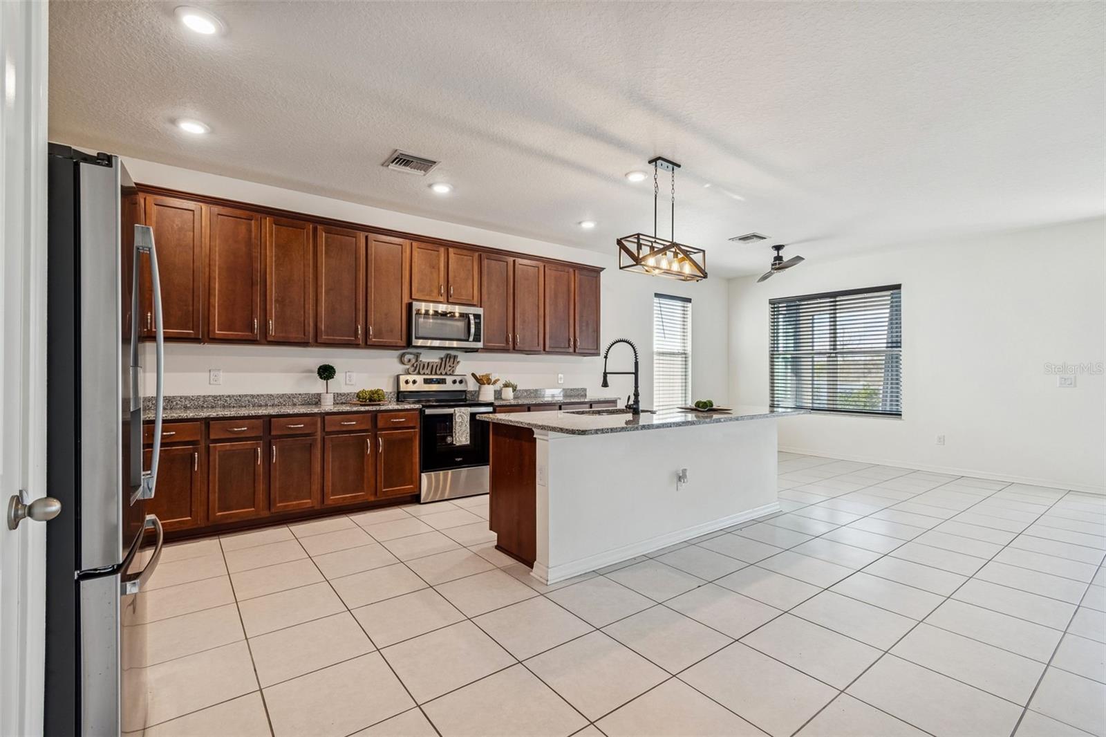 Image 20 of 88 For 4807 Windy Hammock Way