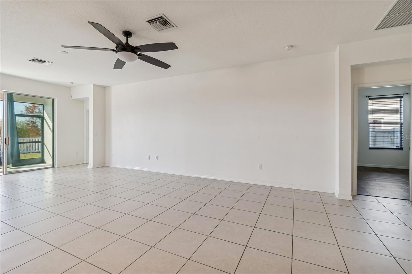 Image 9 of 88 For 4807 Windy Hammock Way