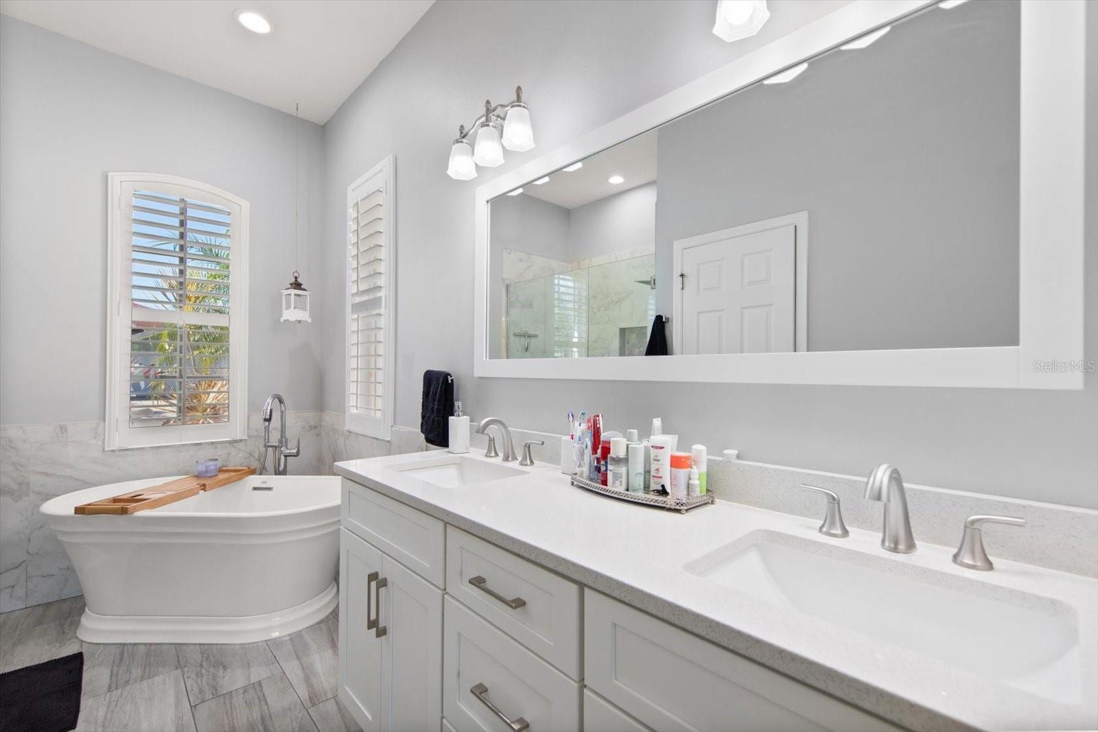 Image 18 of 40 For 8169 Wild Oaks Circle