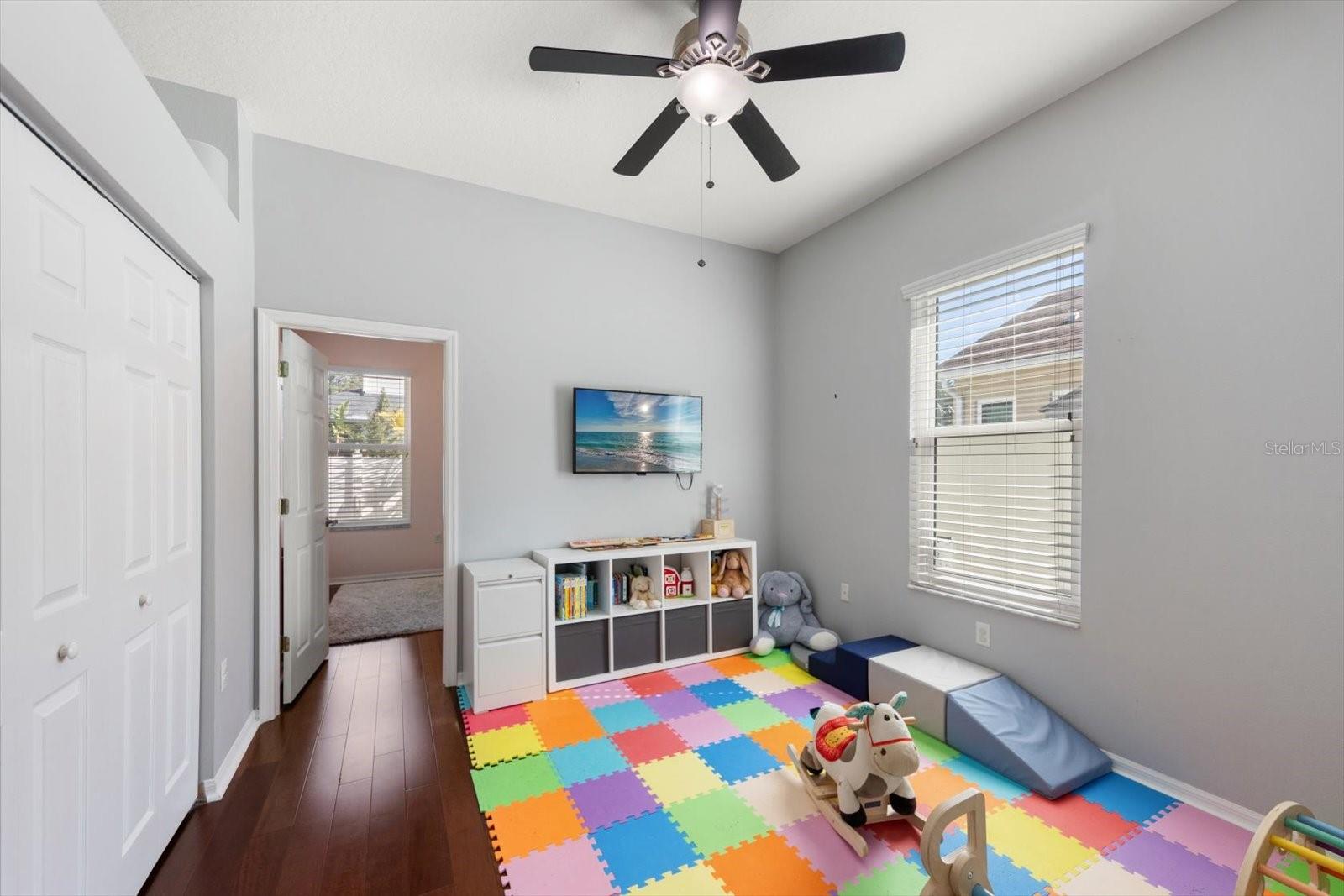 Image 21 of 40 For 8169 Wild Oaks Circle