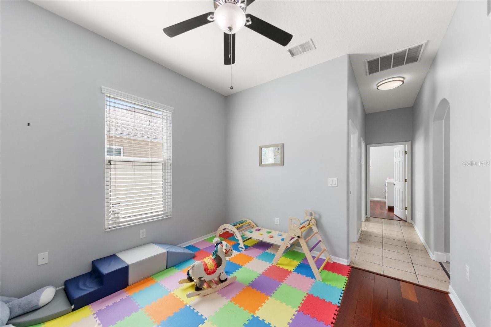 Image 24 of 40 For 8169 Wild Oaks Circle