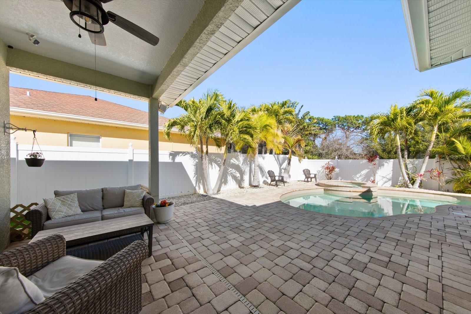 Image 31 of 40 For 8169 Wild Oaks Circle