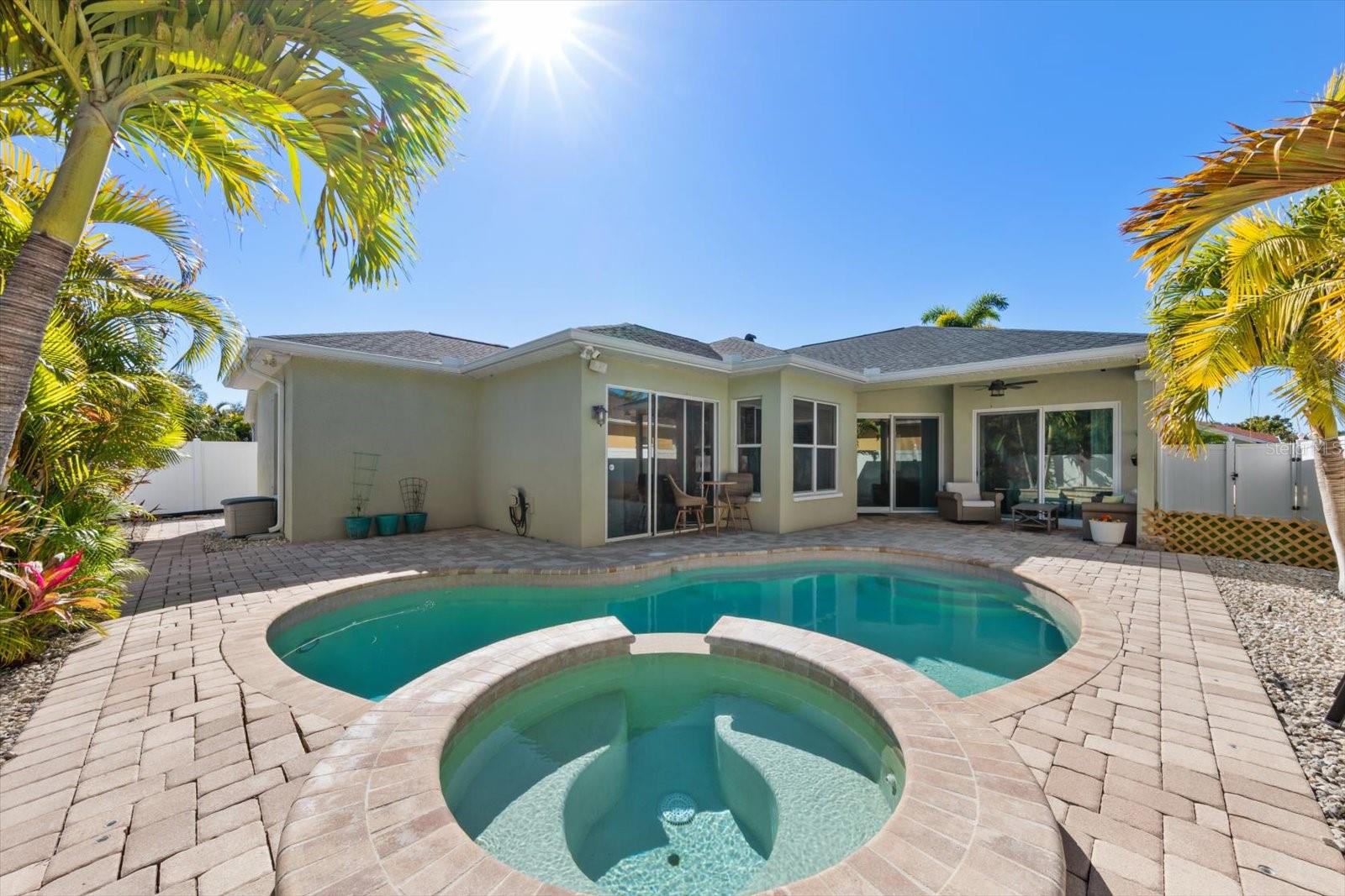 Image 33 of 40 For 8169 Wild Oaks Circle