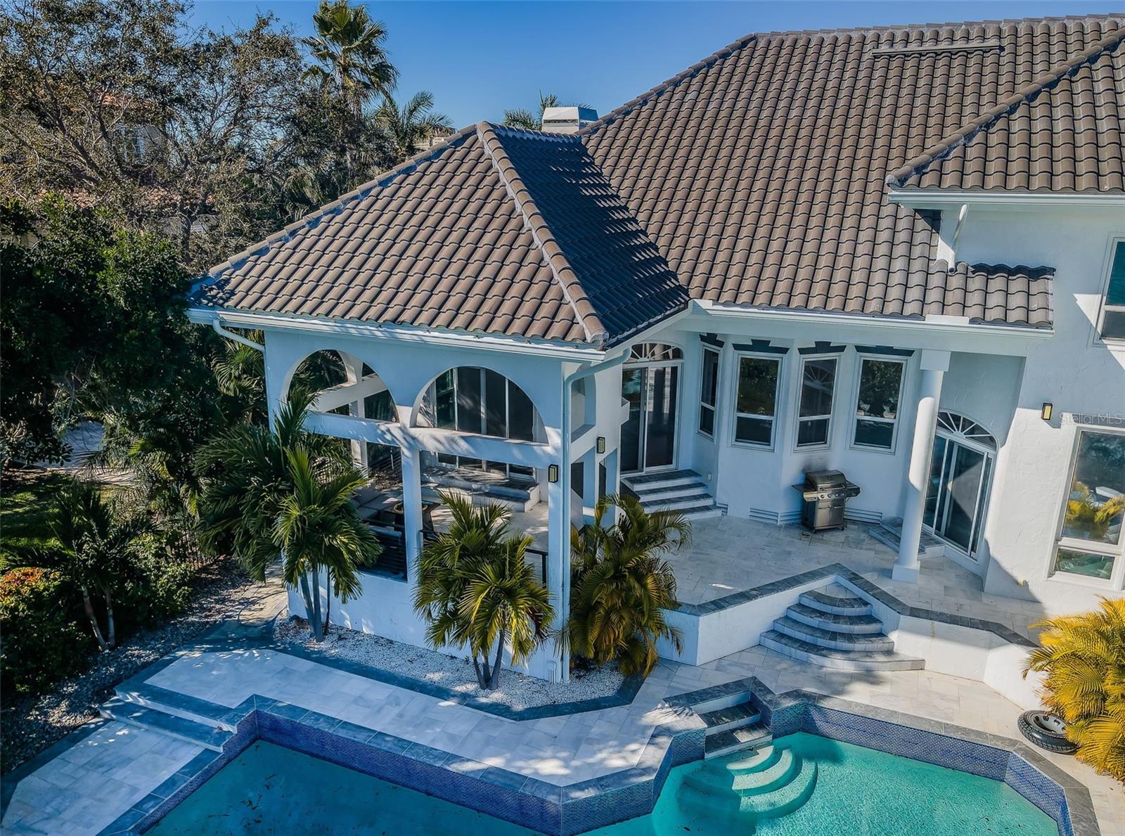 Listing photo id 78 for 5212 62nd Avenue S