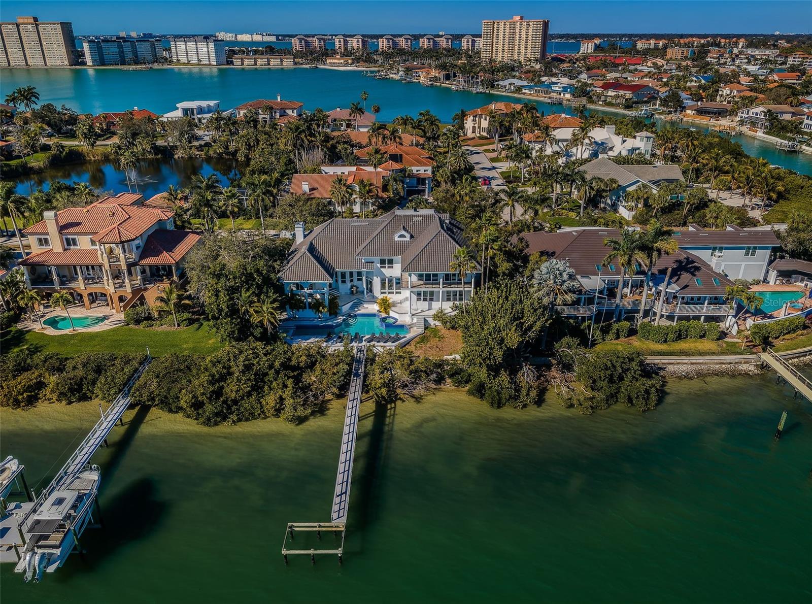 Listing photo id 83 for 5212 62nd Avenue S