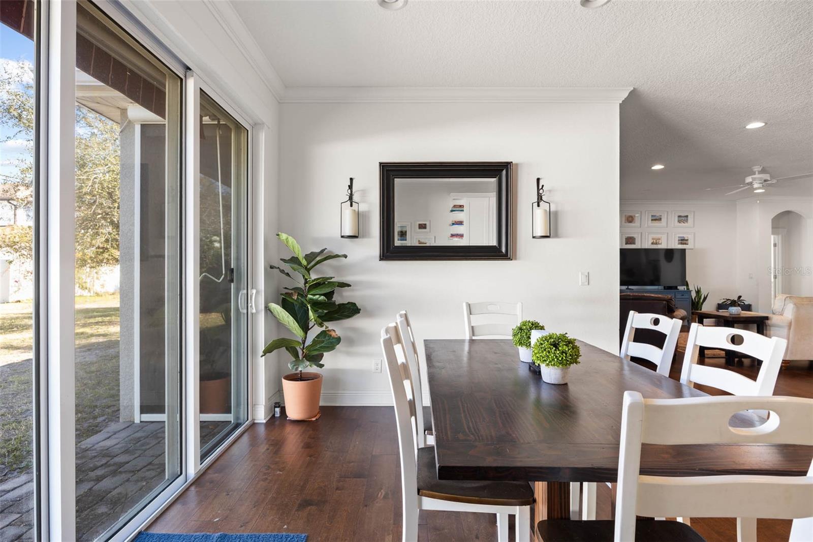 Image 15 of 37 For 4005 El Prado Boulevard