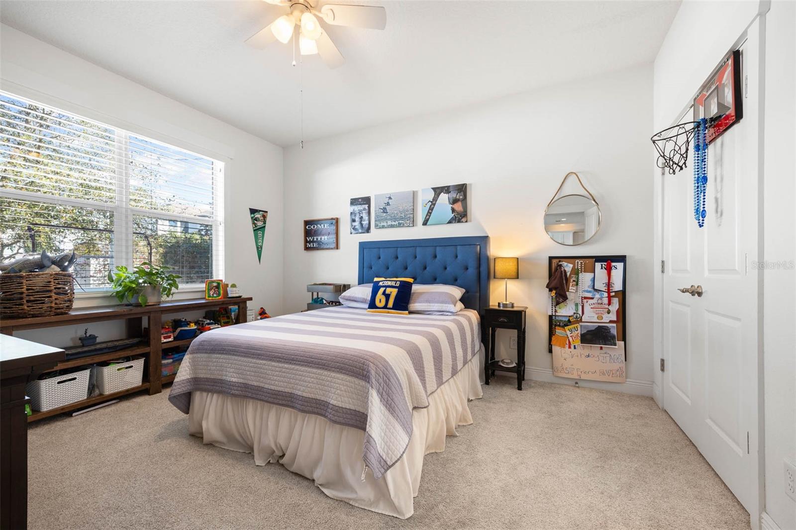 Image 28 of 37 For 4005 El Prado Boulevard