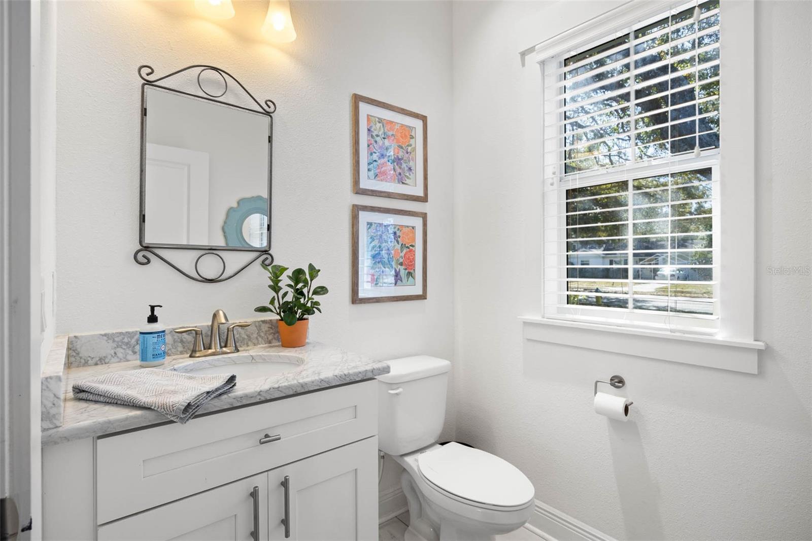 Image 30 of 37 For 4005 El Prado Boulevard