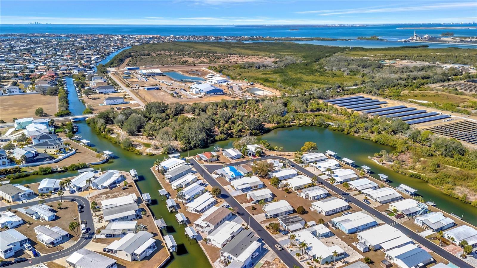 Image 28 of 67 For 129 Saint Lucia Loop