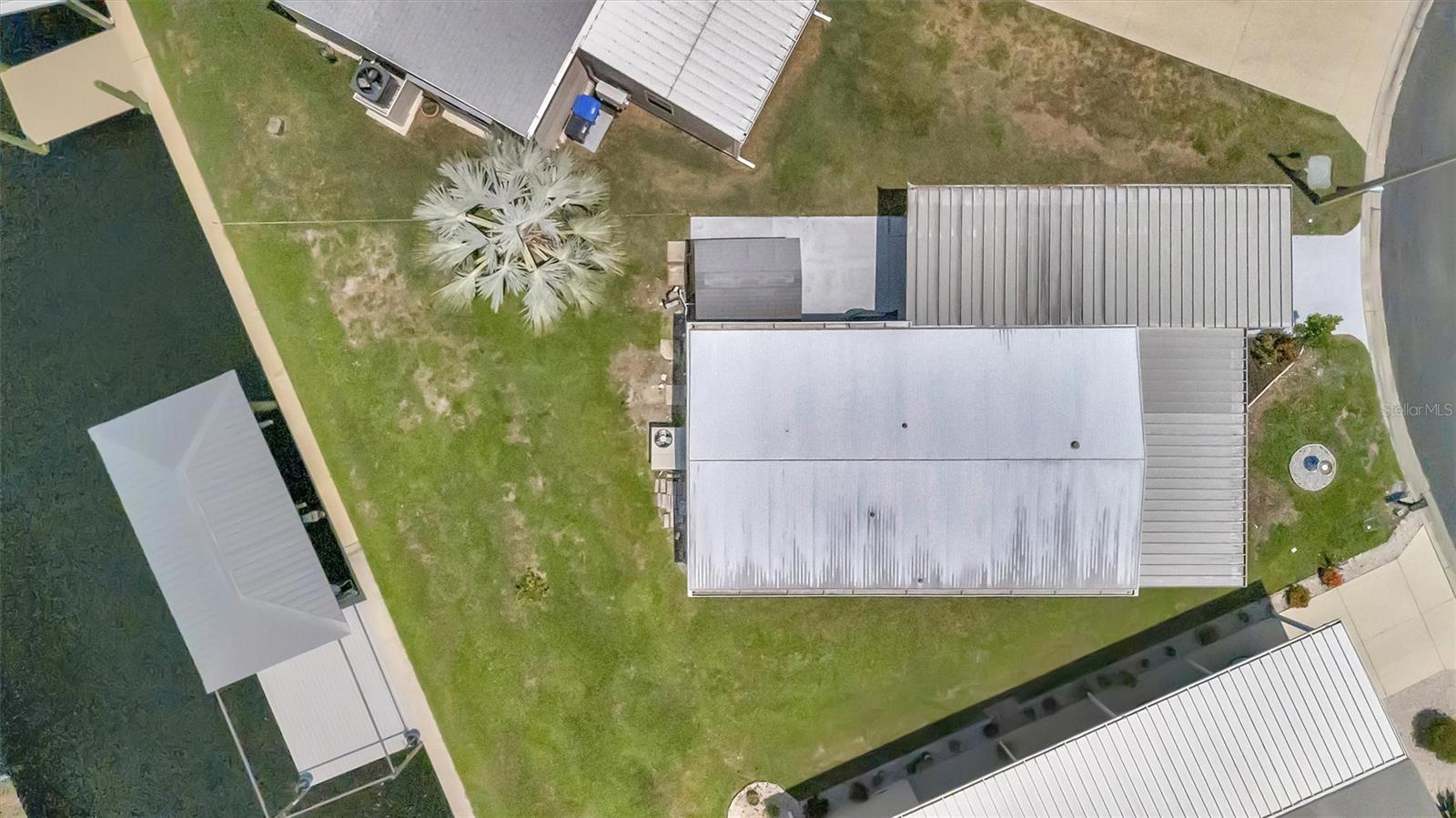 Image 34 of 67 For 129 Saint Lucia Loop