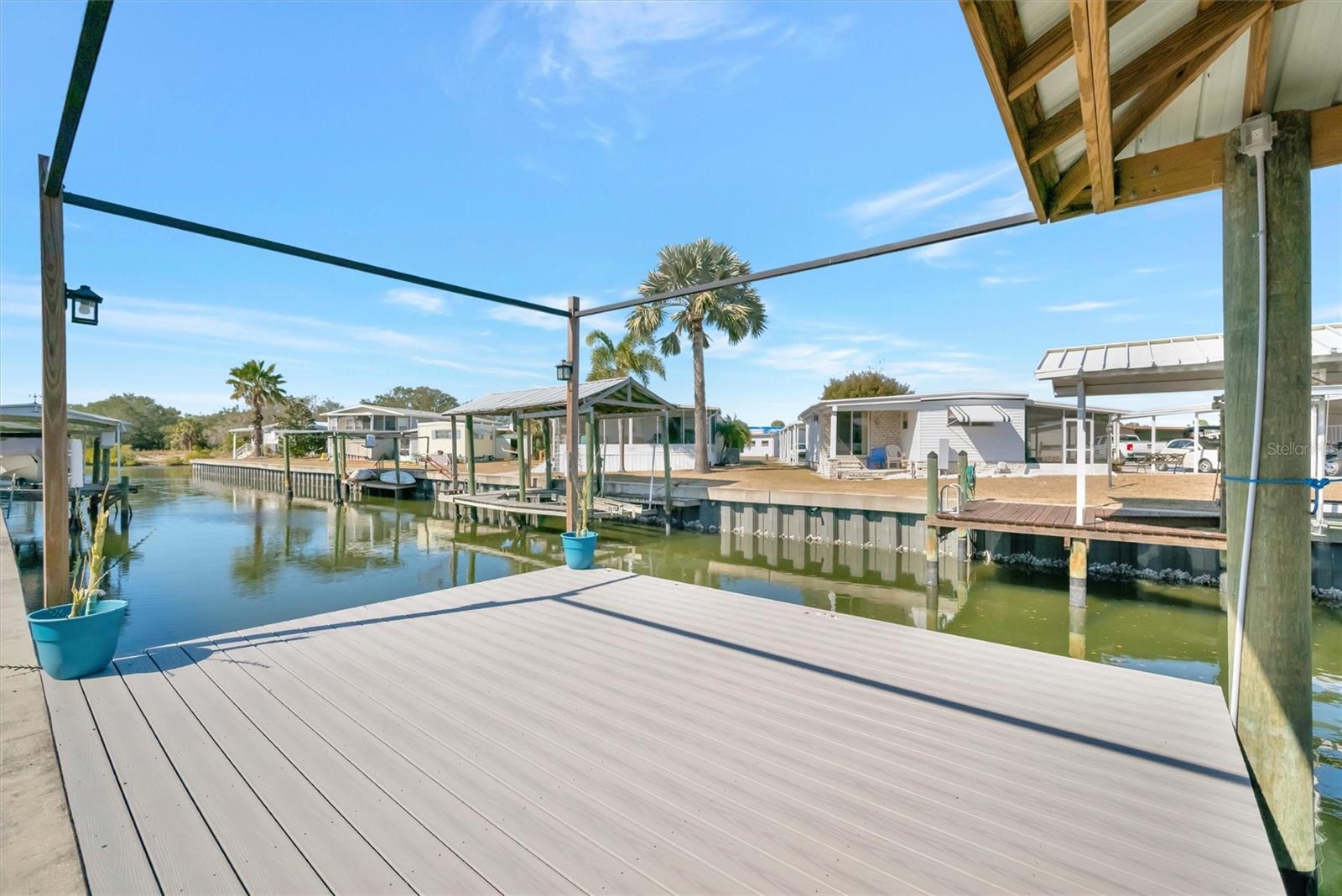 Image 5 of 67 For 129 Saint Lucia Loop