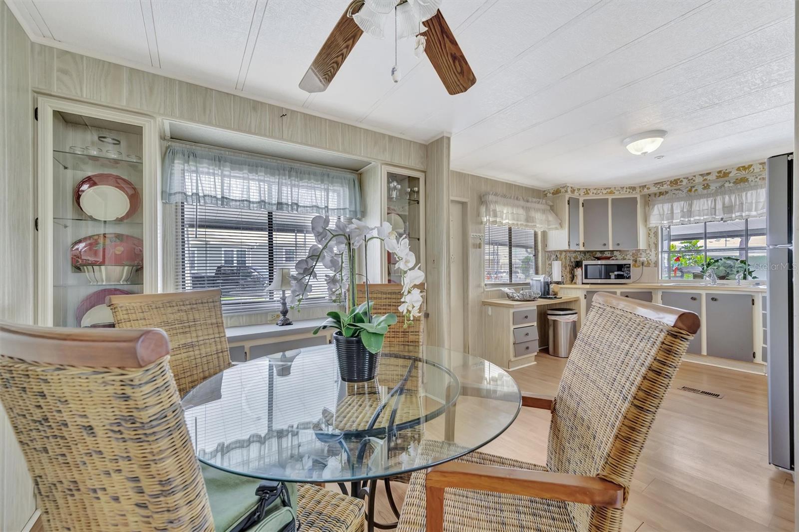 Image 50 of 67 For 129 Saint Lucia Loop