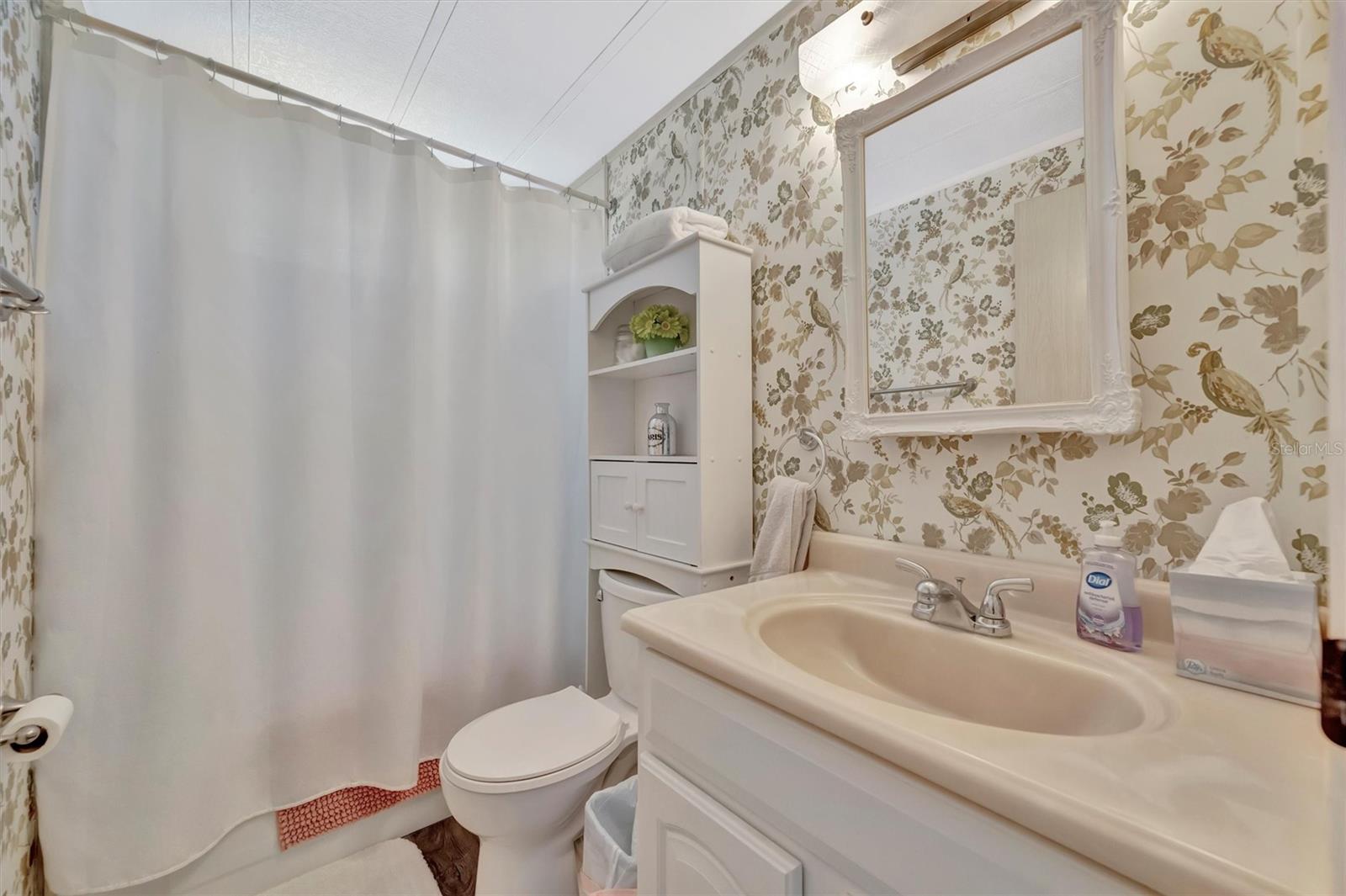 Image 55 of 67 For 129 Saint Lucia Loop