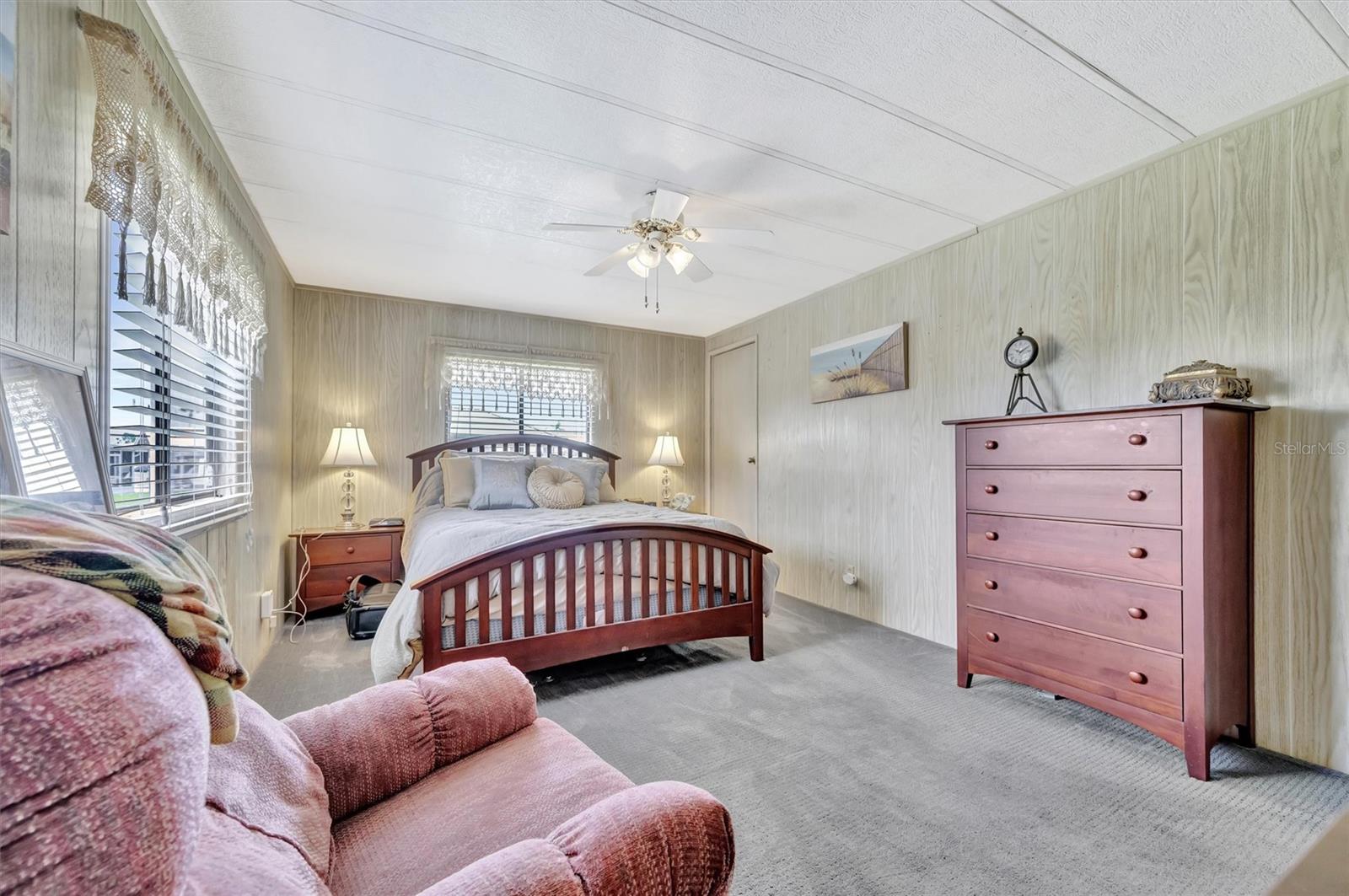 Image 59 of 67 For 129 Saint Lucia Loop