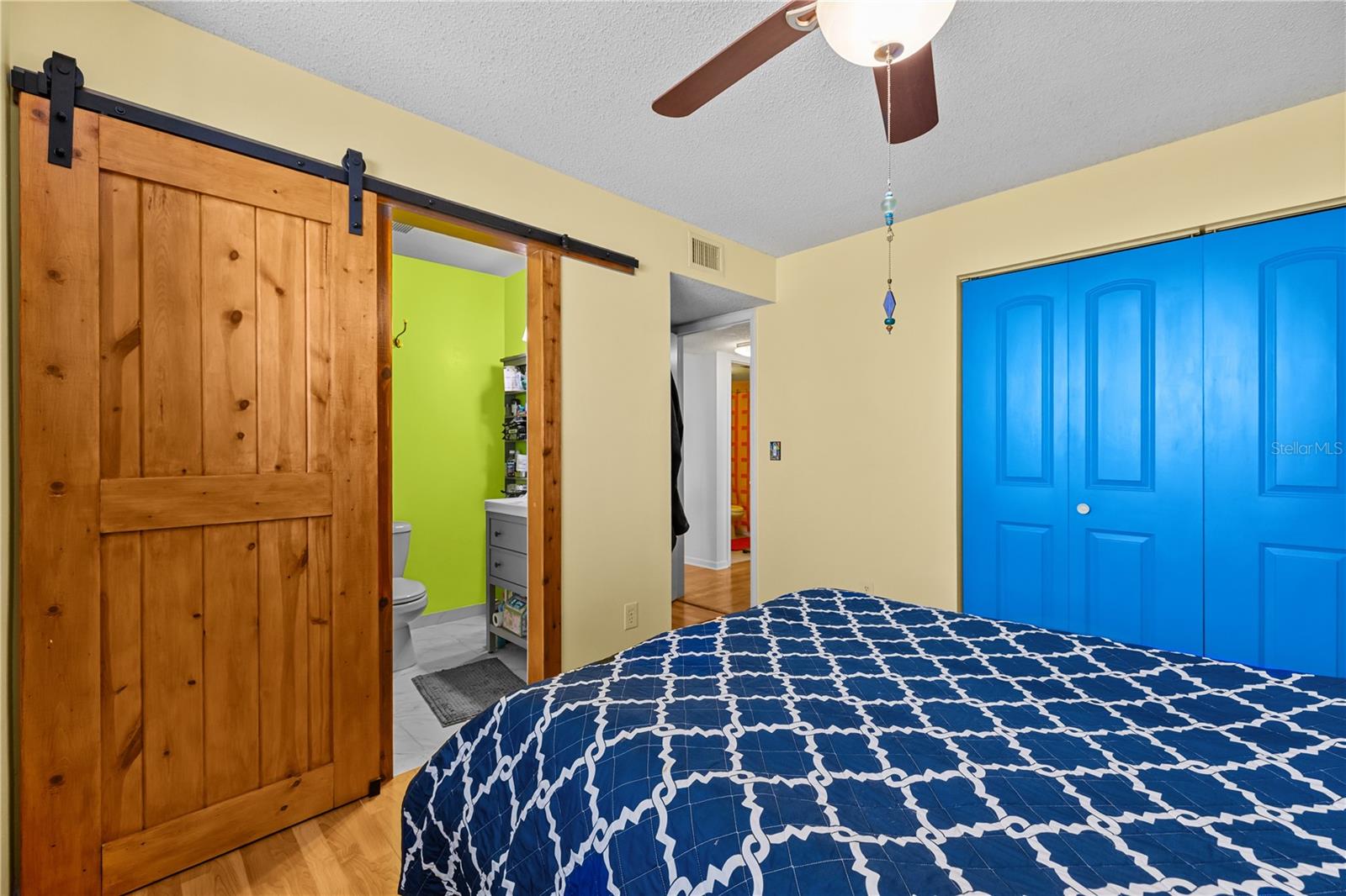 Image 16 of 30 For 607 Westland Avenue 1