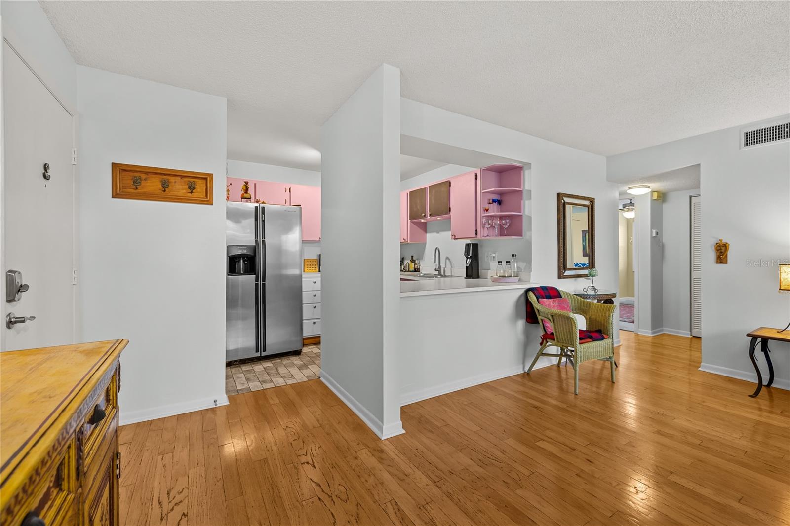 Image 24 of 30 For 607 Westland Avenue 1