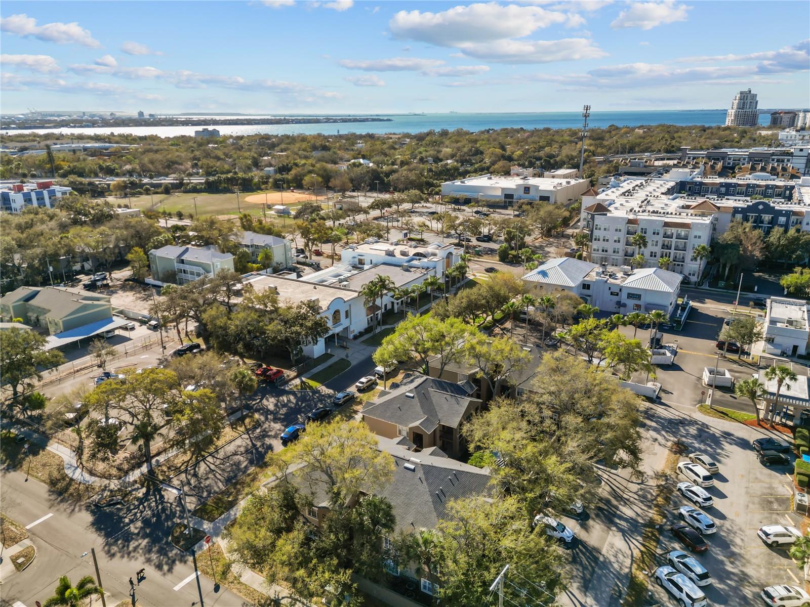 Image 28 of 30 For 607 Westland Avenue 1