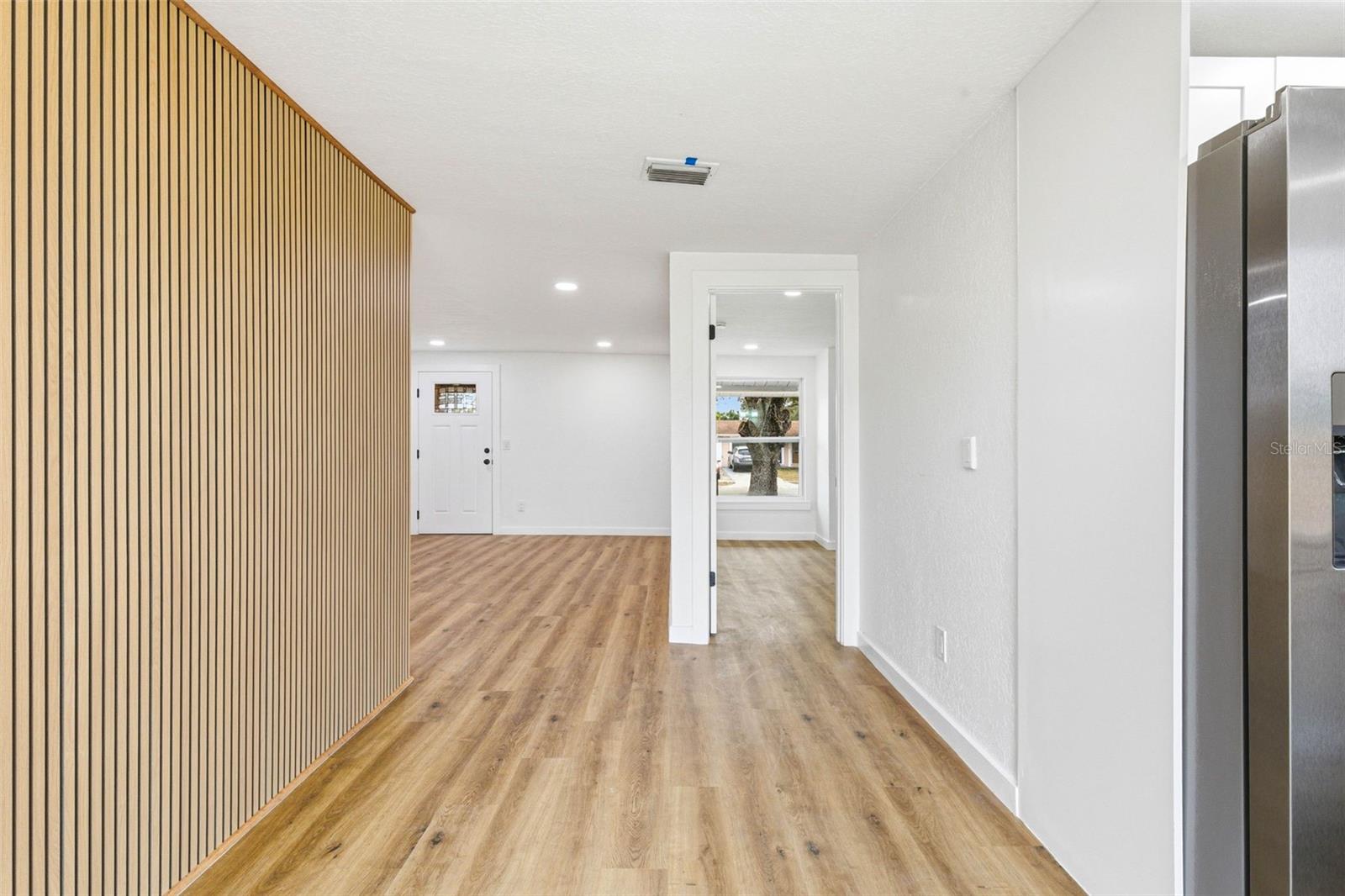 Image 18 of 41 For 6416 Eden Lane