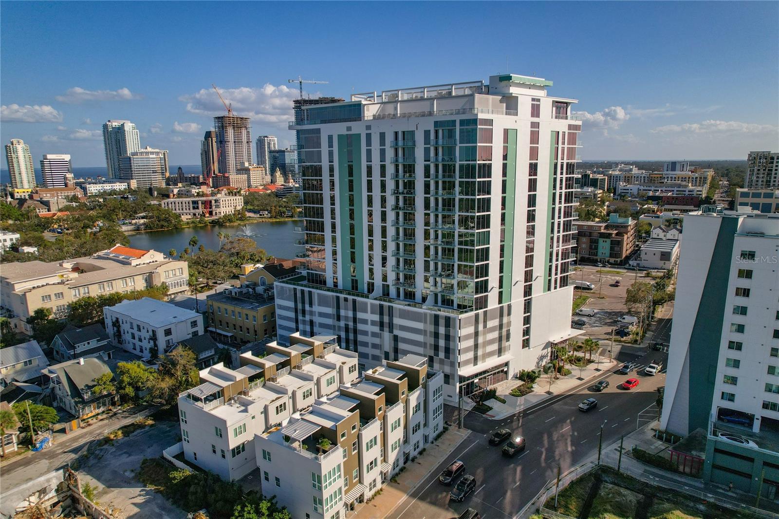 Image 52 of 53 For 777 3rd Avenue N 803