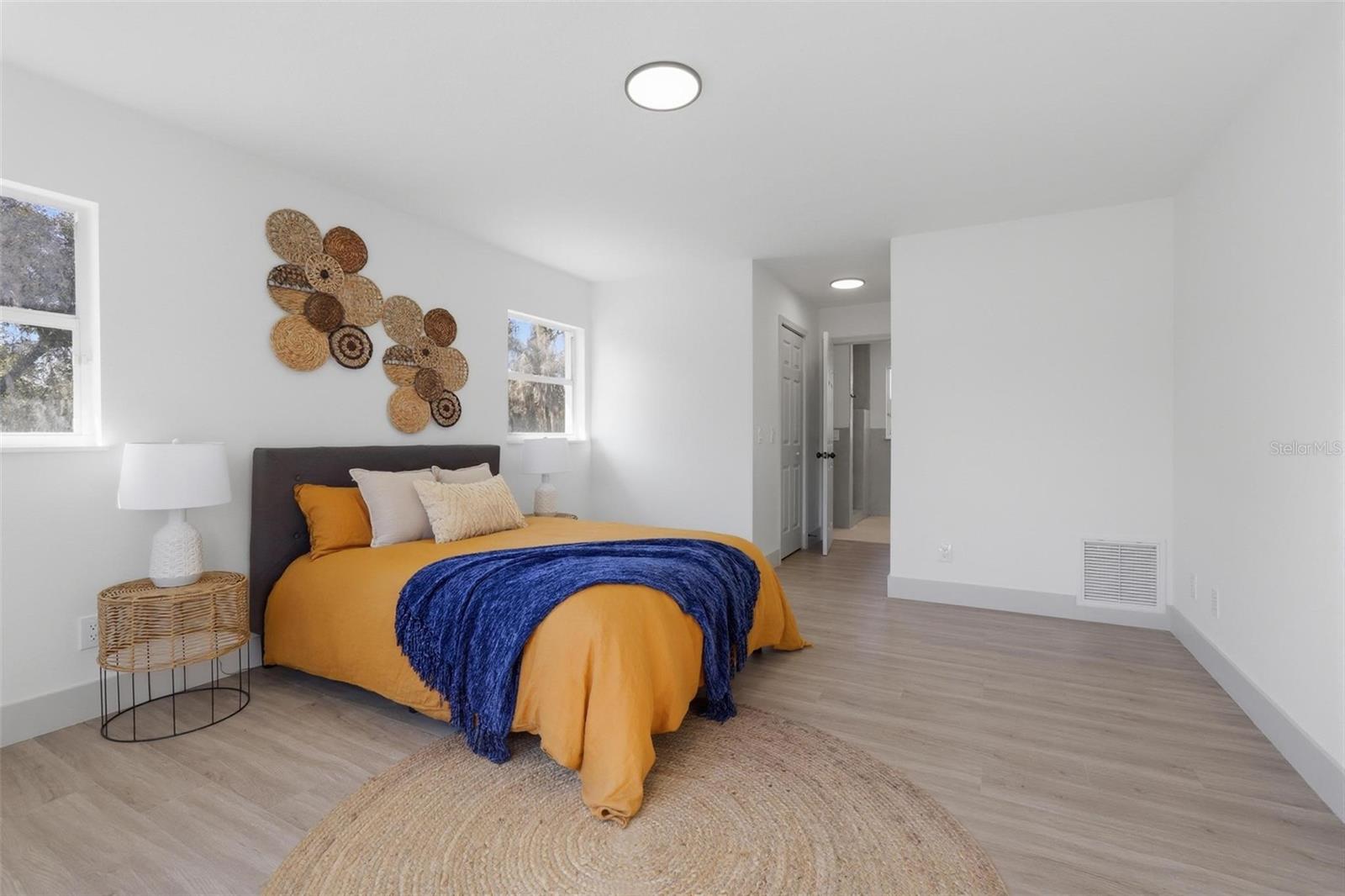 Image 10 of 26 For 250 Deerfoot Road