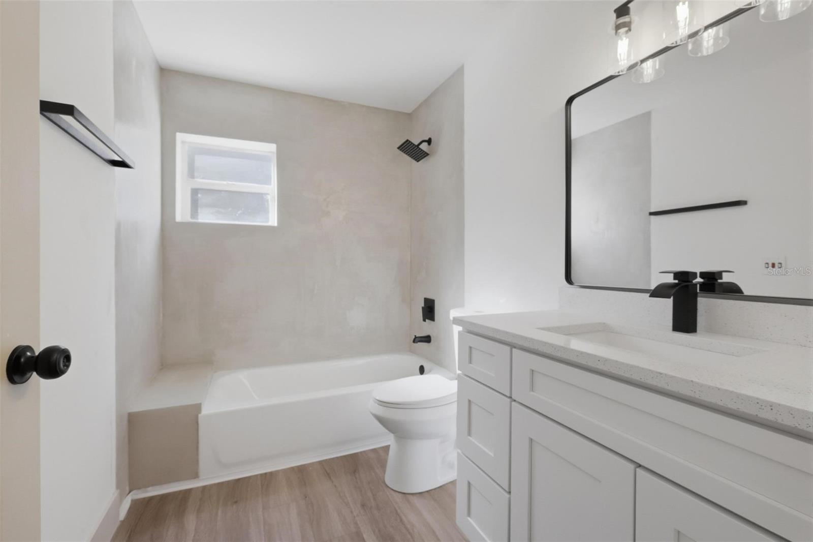 Image 21 of 26 For 250 Deerfoot Road