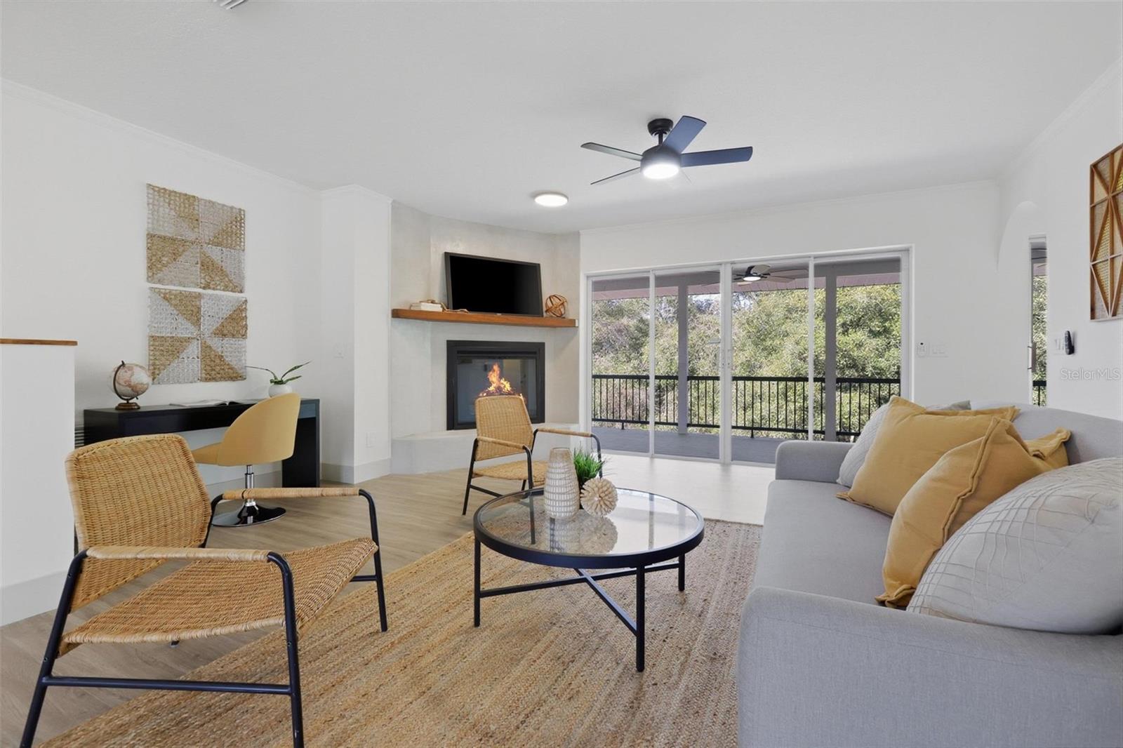 Image 3 of 26 For 250 Deerfoot Road