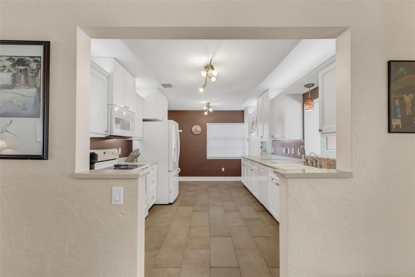 Image 13 of 64 For 3067 Kapok Kove Drive