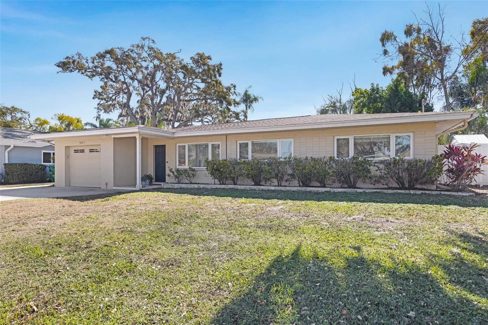 Image 58 of 64 For 3067 Kapok Kove Drive