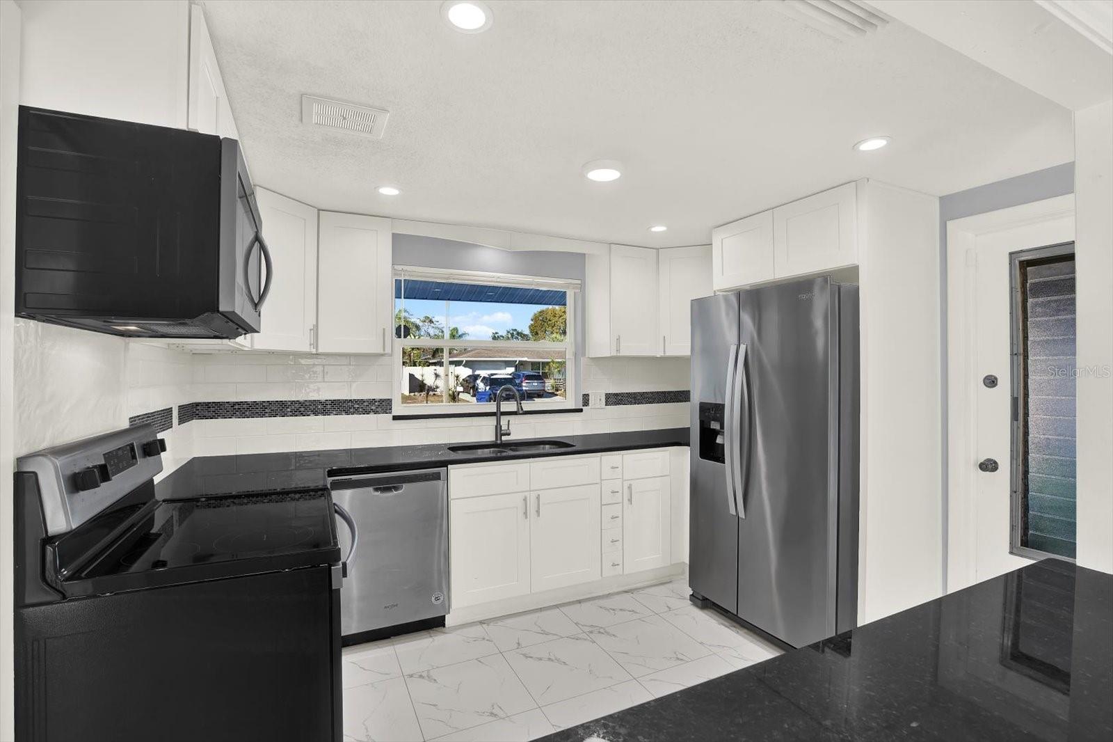 Image 11 of 24 For 7902 Canna Drive