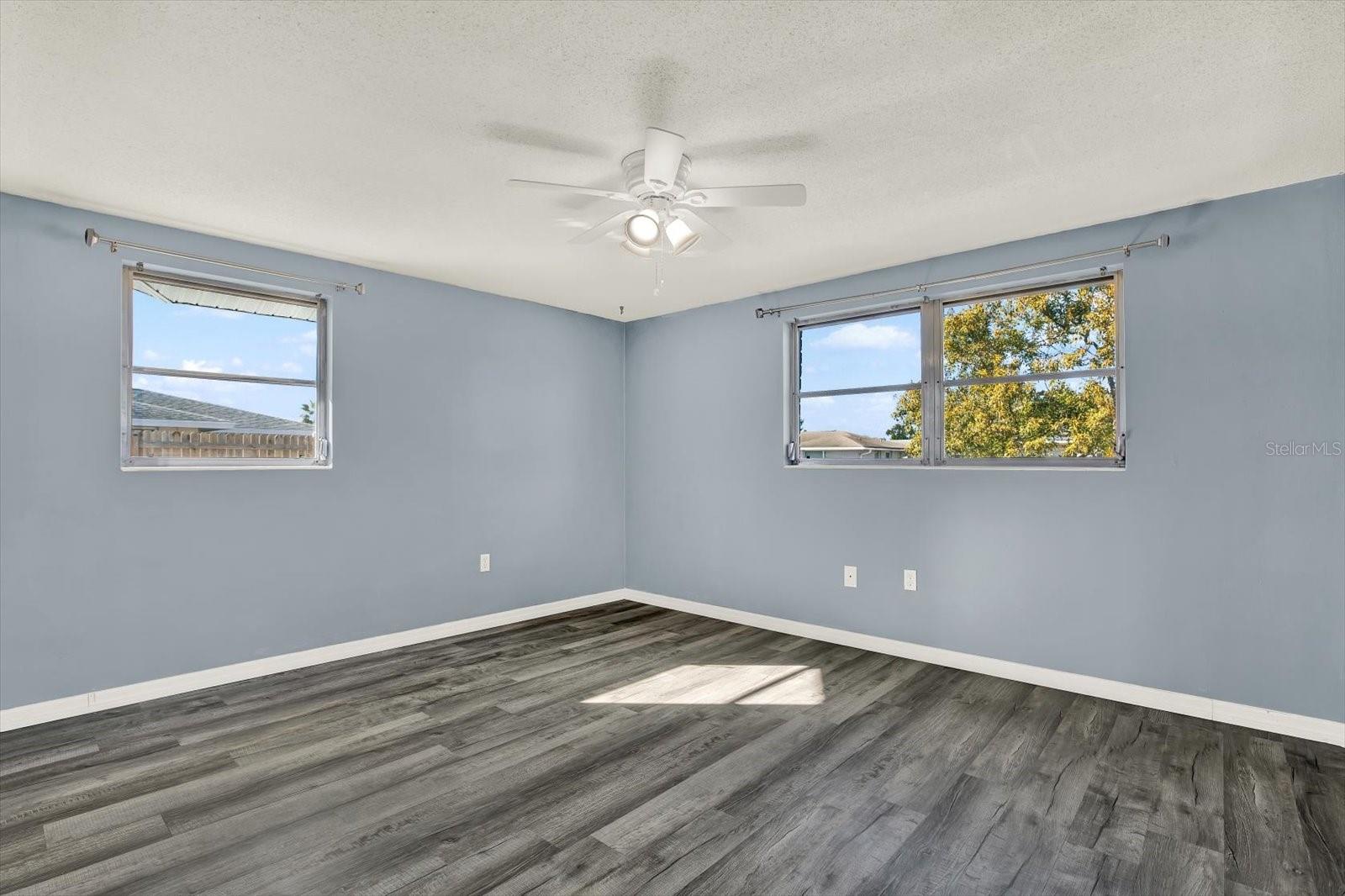 Image 13 of 24 For 7902 Canna Drive