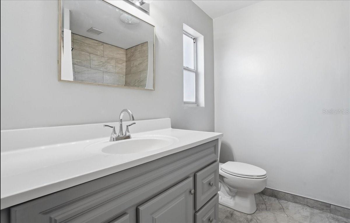 Image 13 of 20 For 5991 Fairfield Avenue S