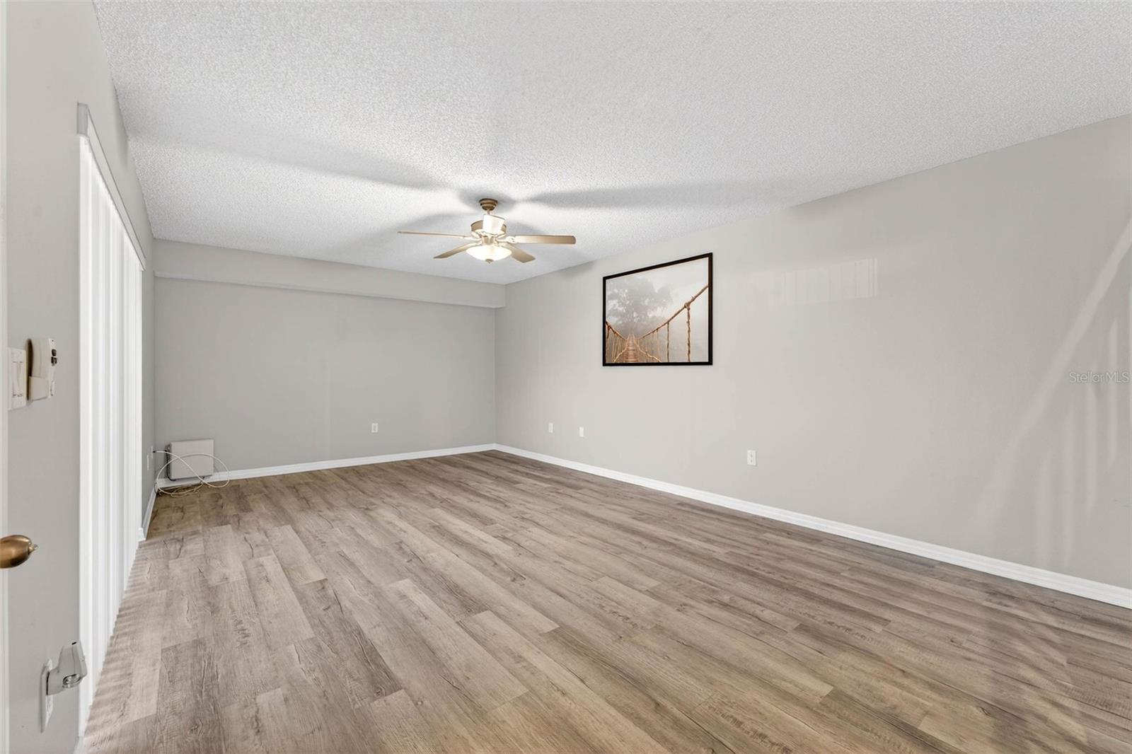 Image 11 of 46 For 2708 9th Court