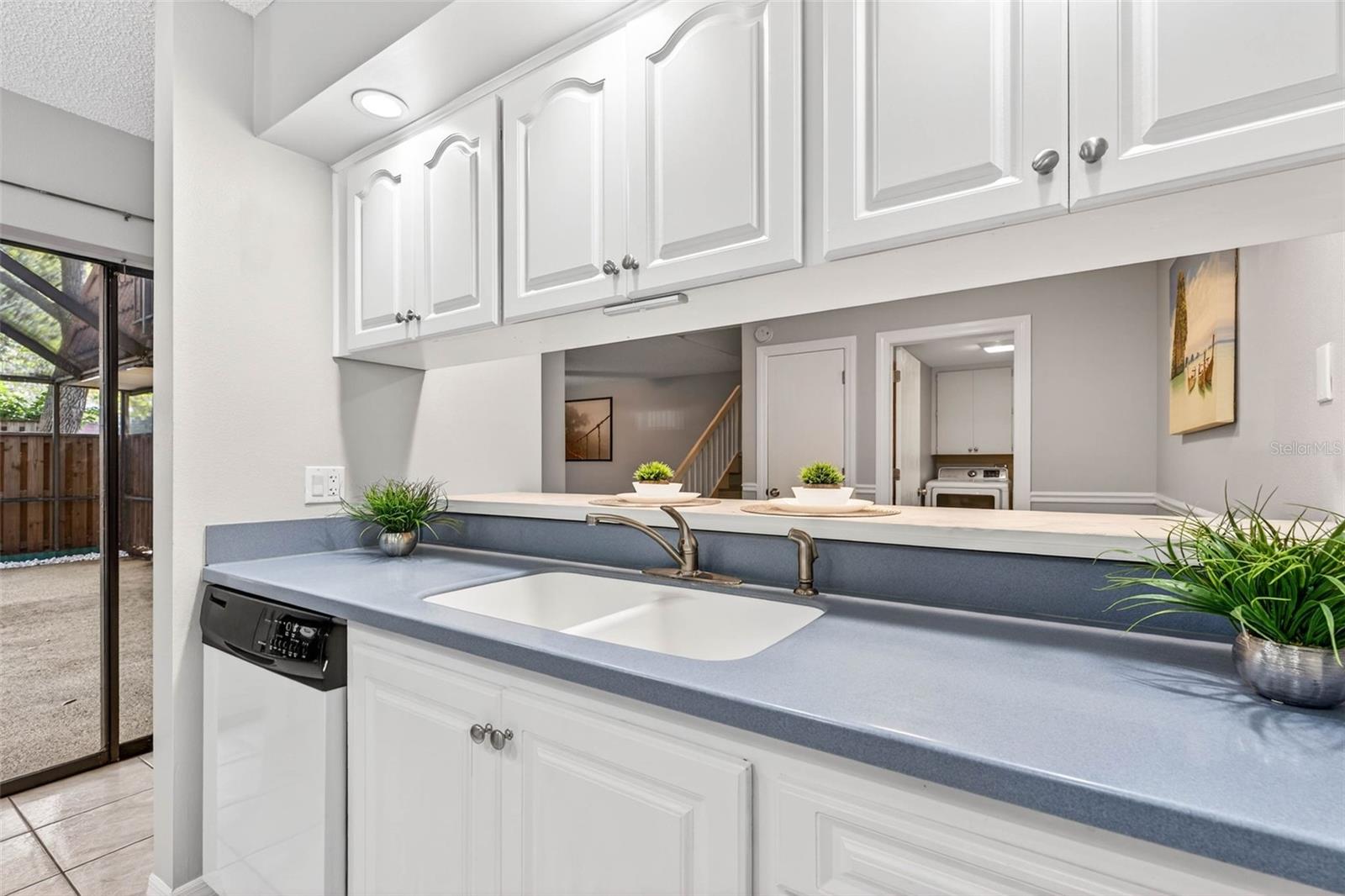 Image 25 of 46 For 2708 9th Court