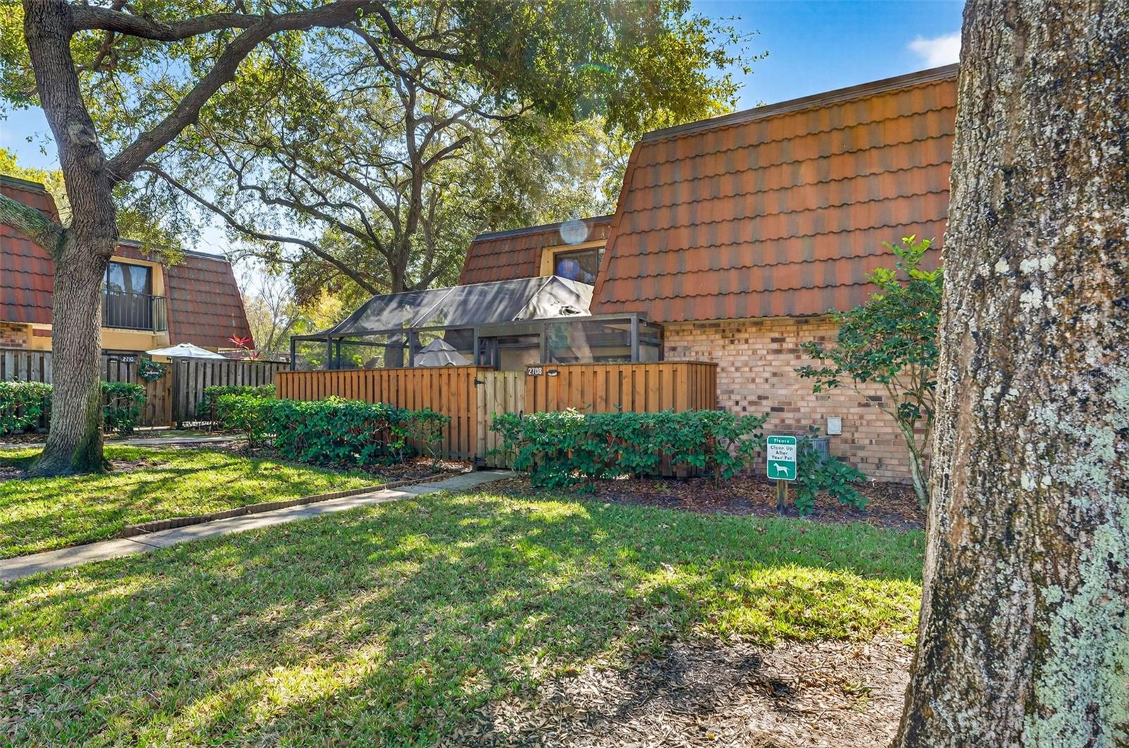 Image 3 of 46 For 2708 9th Court