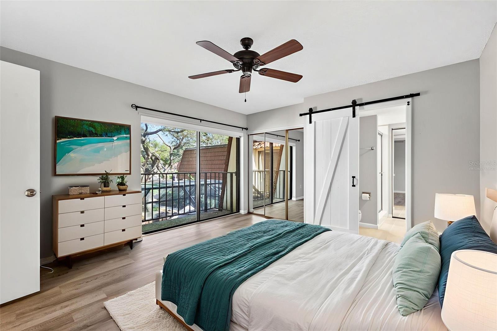 Image 33 of 46 For 2708 9th Court