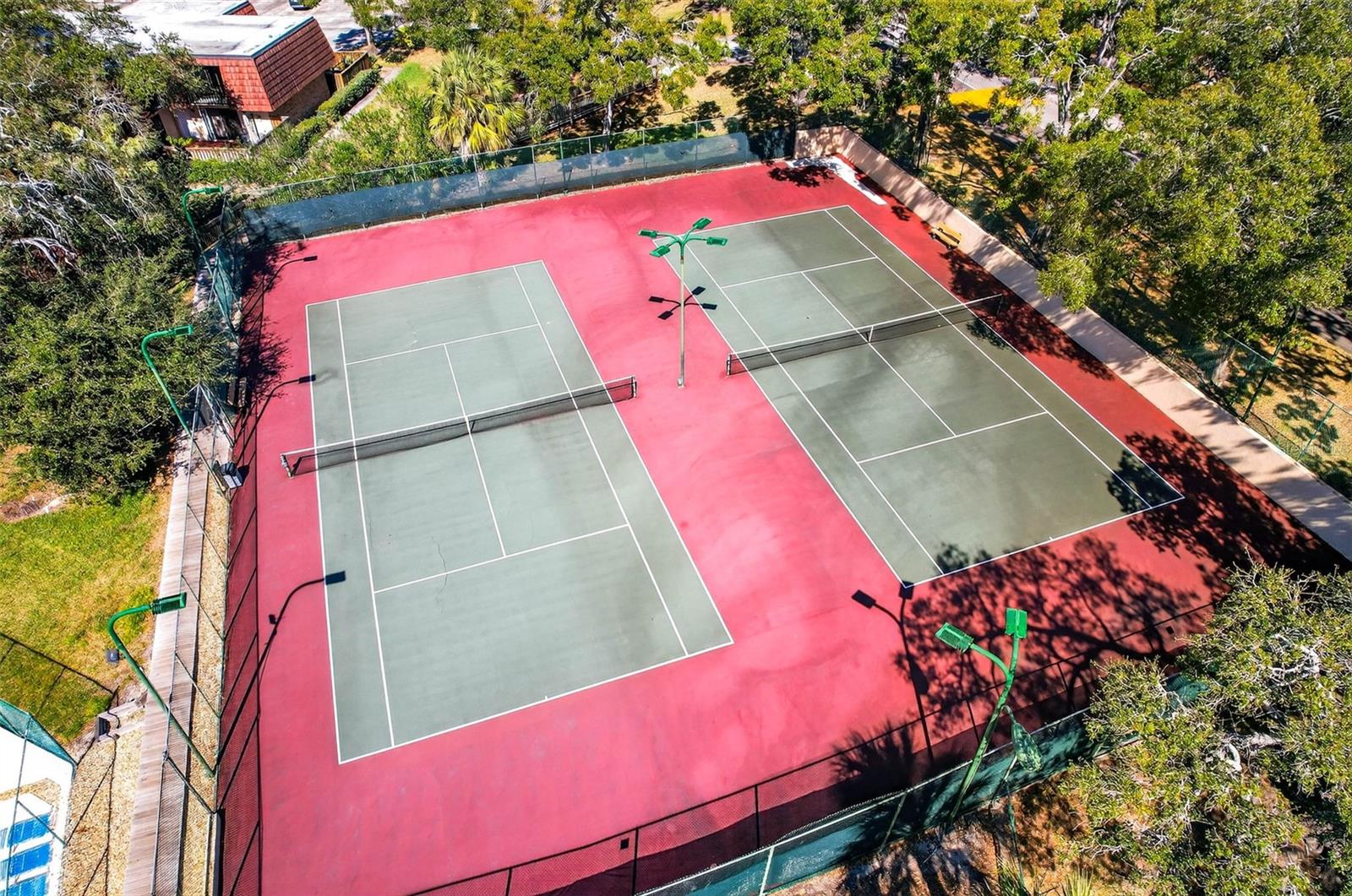 Image 42 of 46 For 2708 9th Court