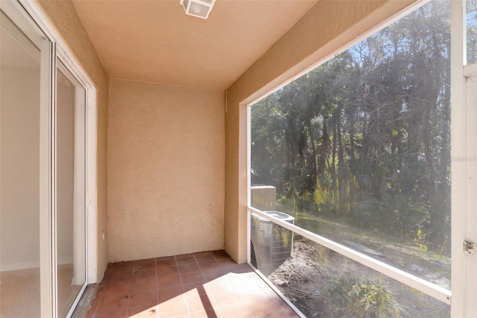 Image 30 of 50 For 18832 Duquesne Drive