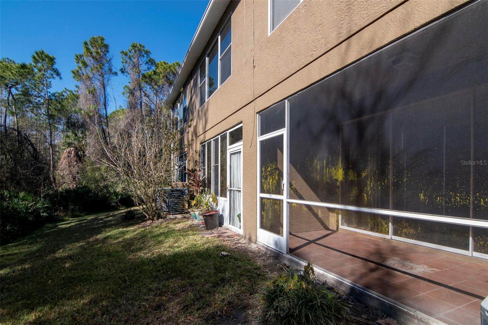 Image 32 of 50 For 18832 Duquesne Drive