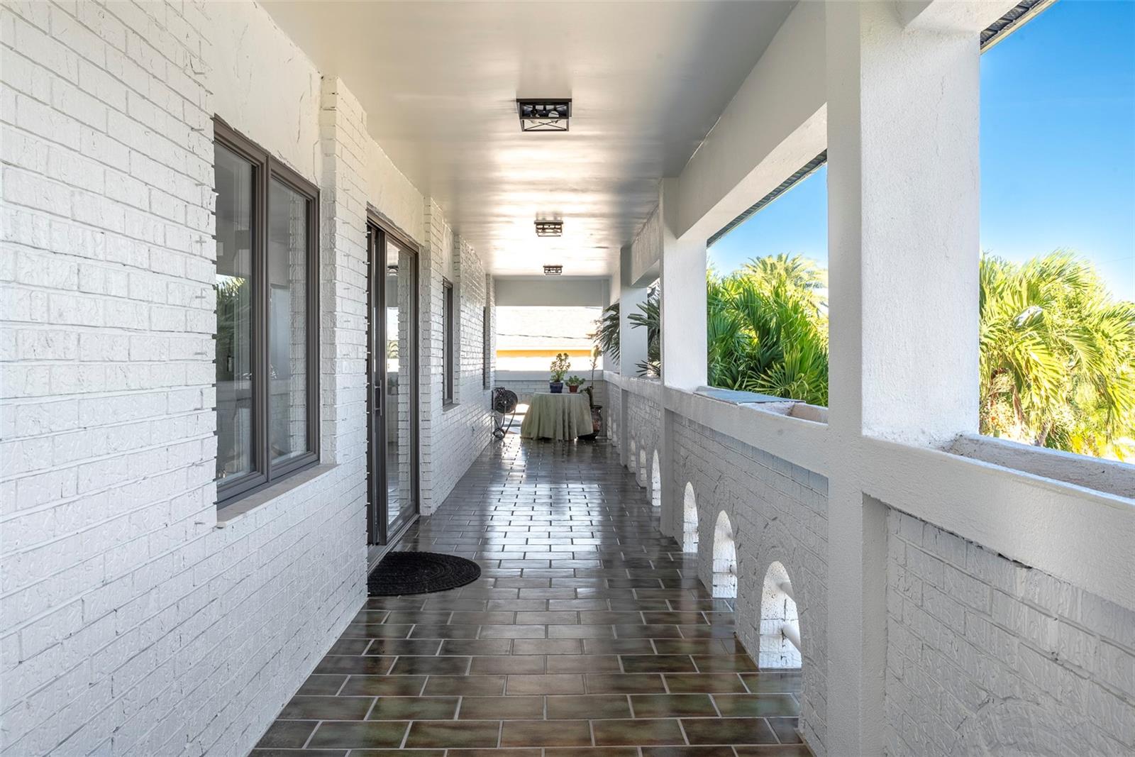 Image 20 of 56 For 2710 Hibiscus Drive W