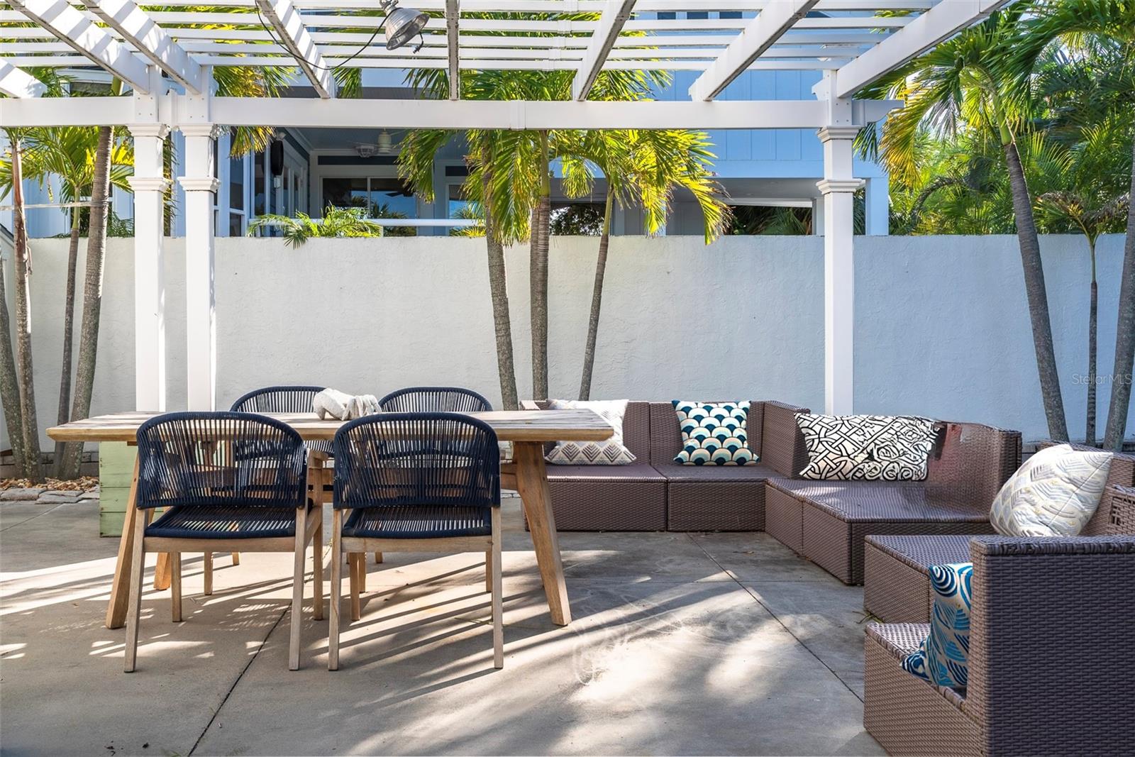 Image 39 of 56 For 2710 Hibiscus Drive W