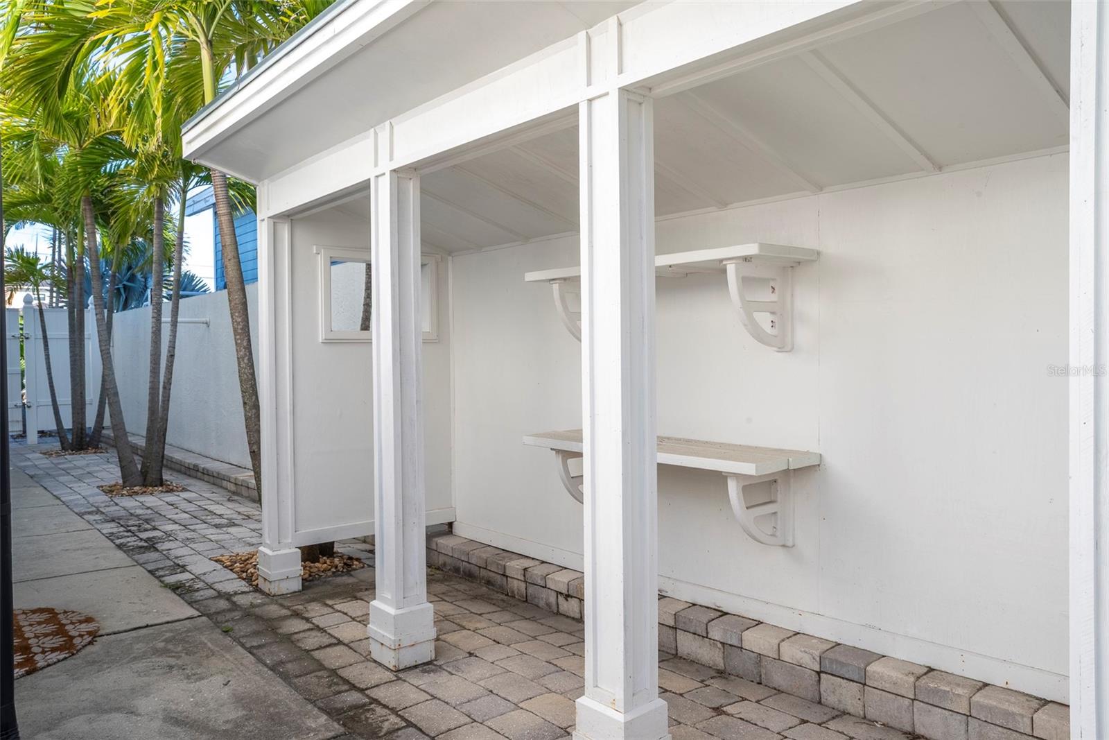 Image 46 of 56 For 2710 Hibiscus Drive W