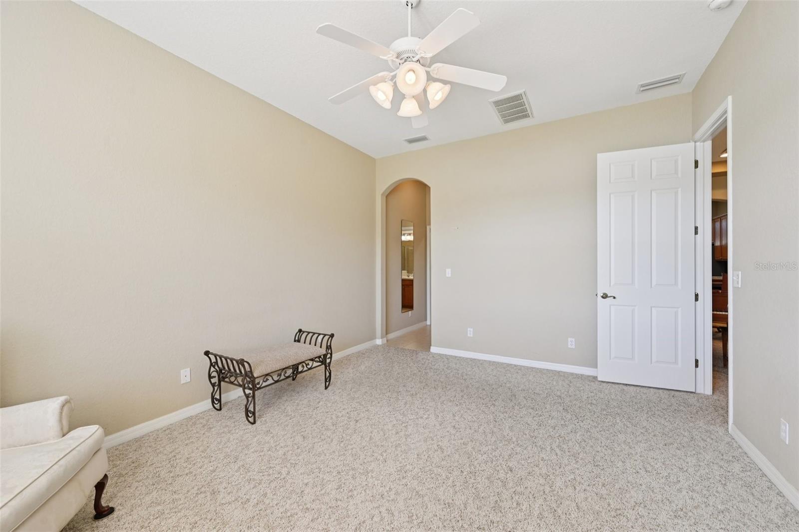 Image 19 of 67 For 1013 Chelsea Greens Court