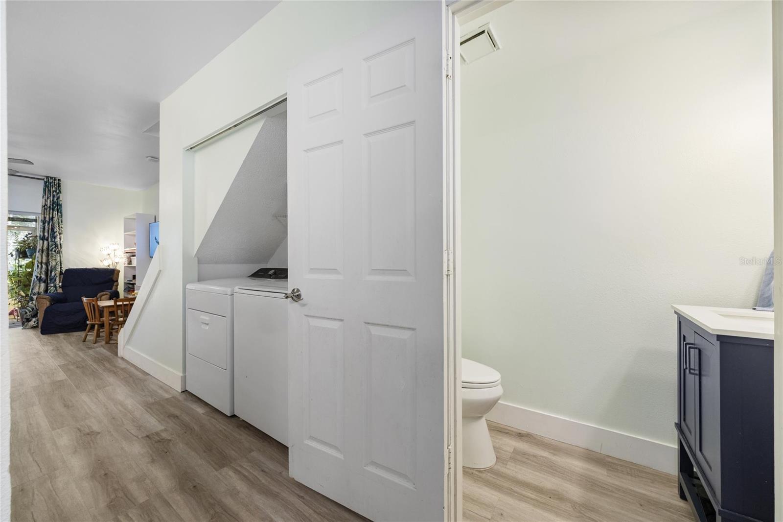 Image 17 of 19 For 5937 Bayside Key Drive